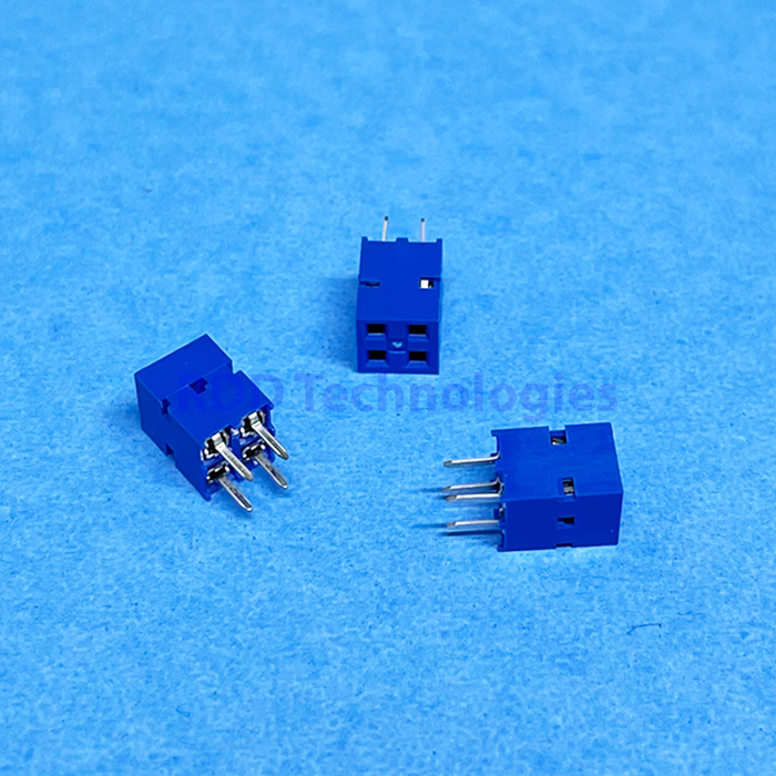 FCI SOCKET 2x2 Pin 76342-302LF