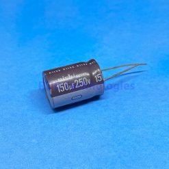 Kapasitor Elektrolit 150uF 250  NICHICON CS 18x25